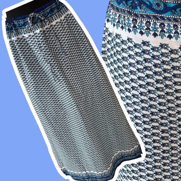 Vintage Dresses & Skirts - Vintage cotton ditzy floral maxi skirt lightweight side slits size XL